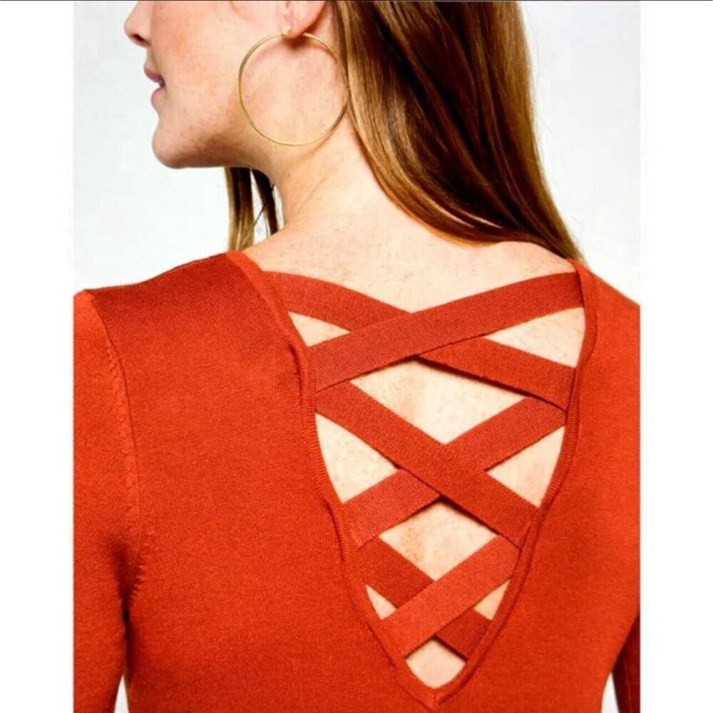Love Ellie Back Detail V-Neck Pullover Sweater~Size Large~Burnt Orange ~ L9 17